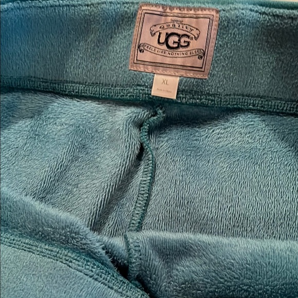 UGG Green Sweat Pants Size XL - Picture 7 of 7